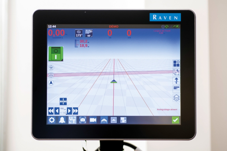 Raven CR12 gps systeem op tractor