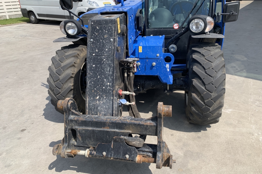 New Holland LM5.25 compacte verreiker