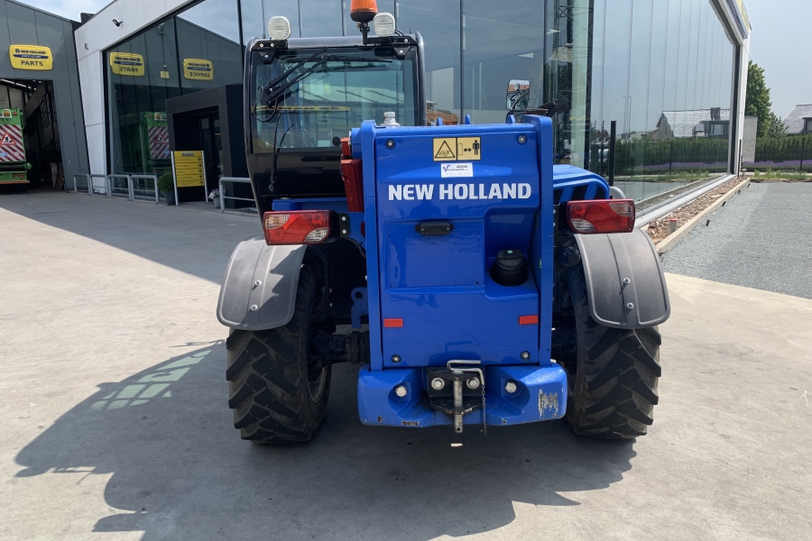 New Holland LM5.25 compacte verreiker