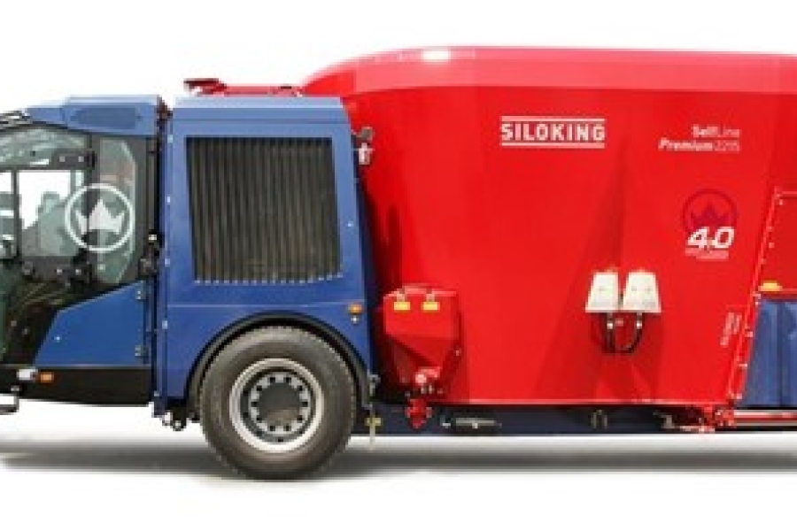 zelfrijdende voedermengwagen