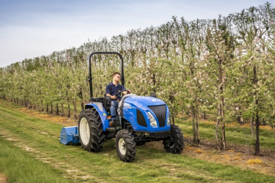 New Holland Boomer 35 hst