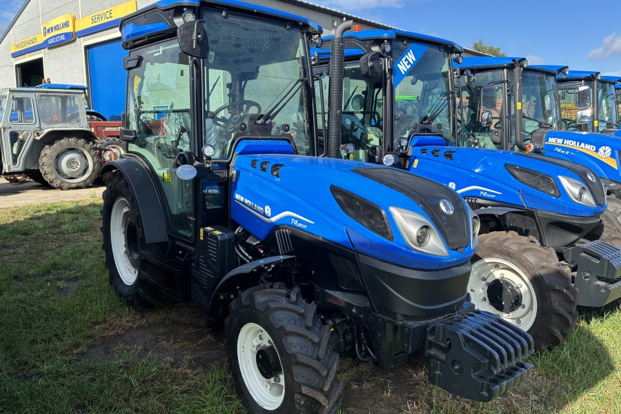 New Holland T4.120N met geveerde vooras