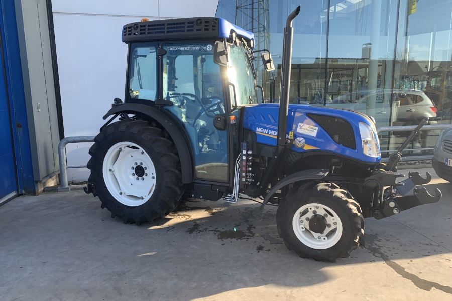 smalspoor tractor New Holland t4.100N