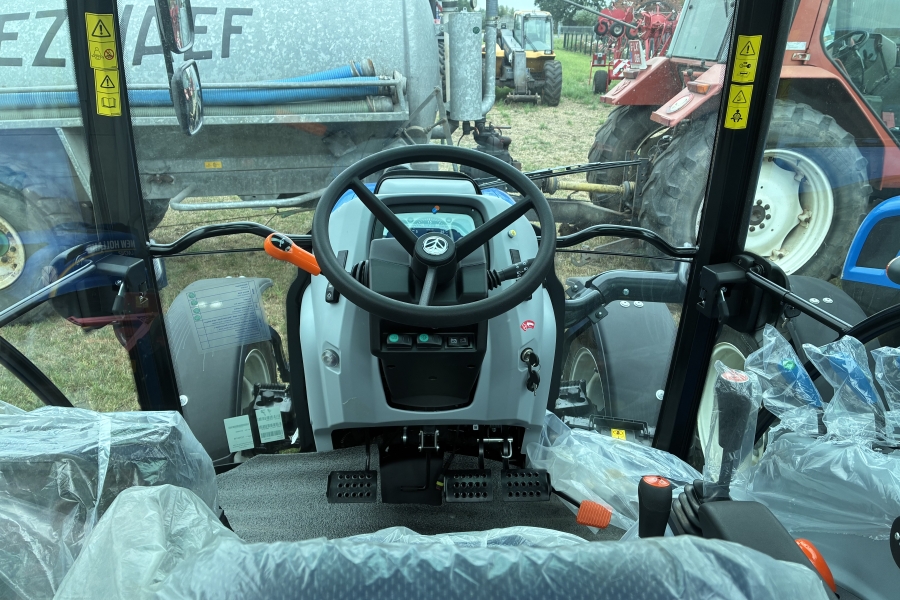 New Holland T4.75s
