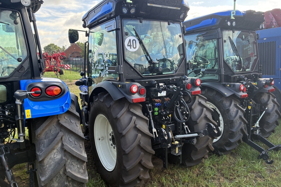 New Holland T4.100F, Supersteer