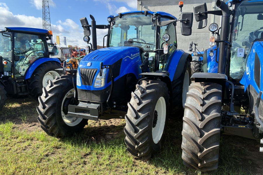 New Holland T5.120 Utility met frontlader