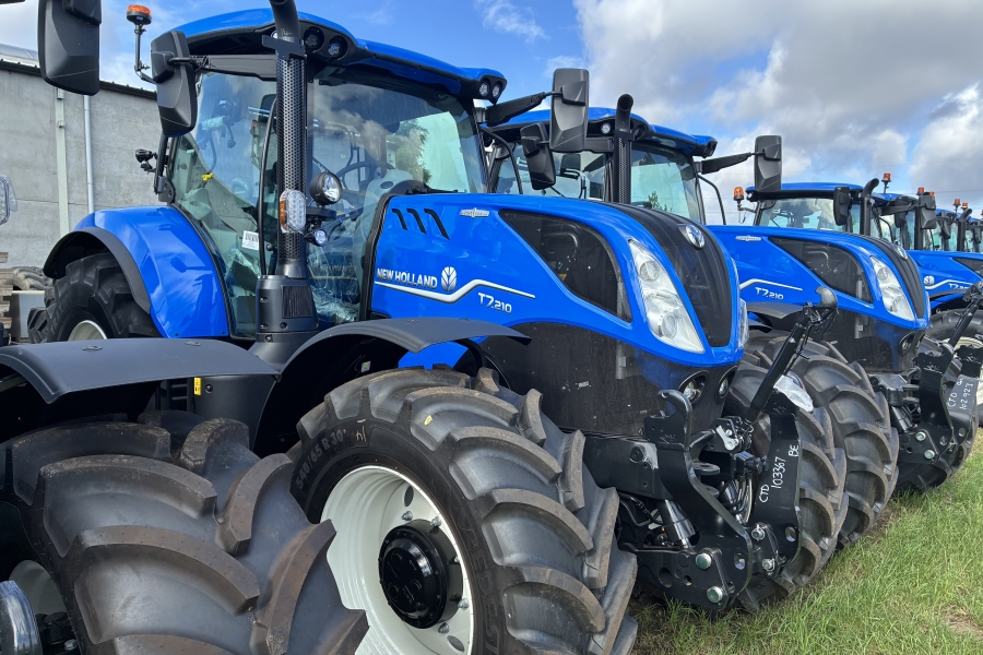 New Holland T7.210AC , GPS, fronthef zeer compleet