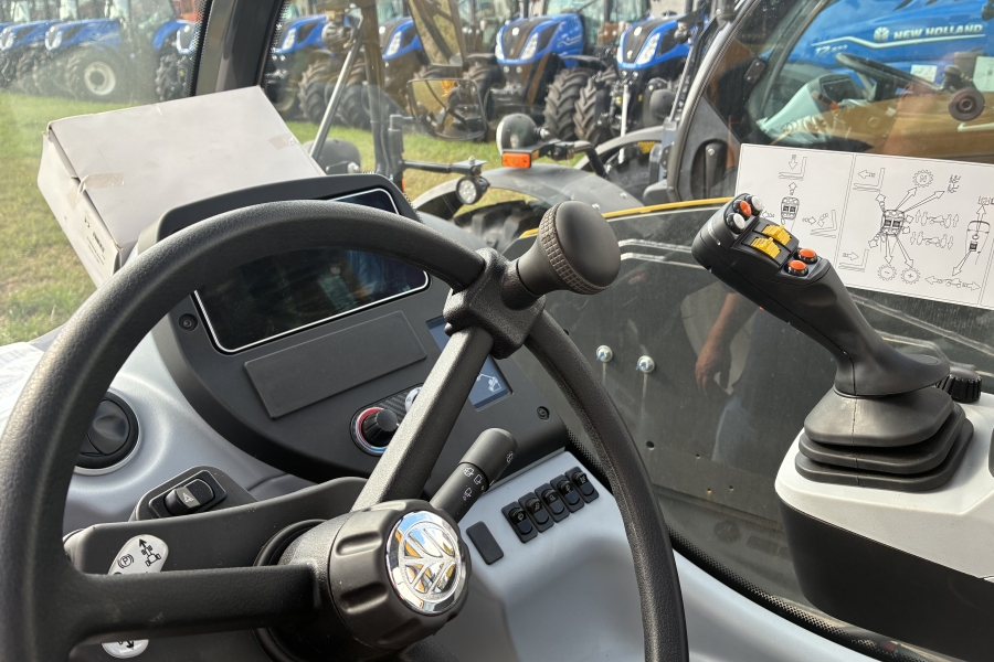 New Holland verreiker TH6.36 Elite